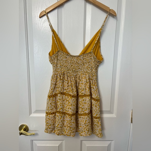 MorningMist Boho Floral Tank - Picture 5 of 8